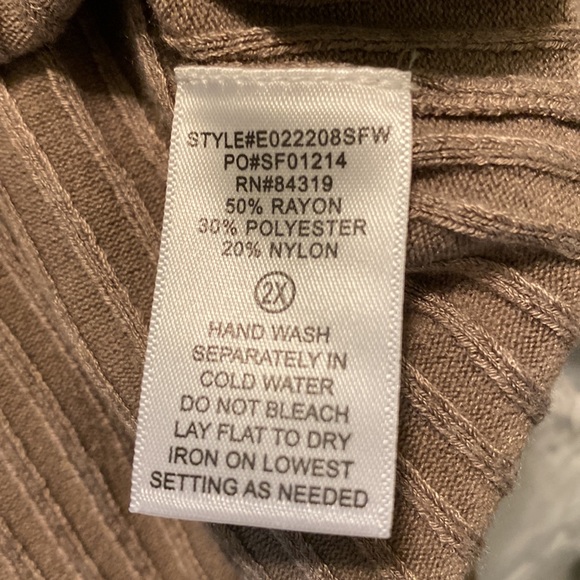 Evolution by Cyrus off the shoulder sweater 2X - Picture 6 of 7